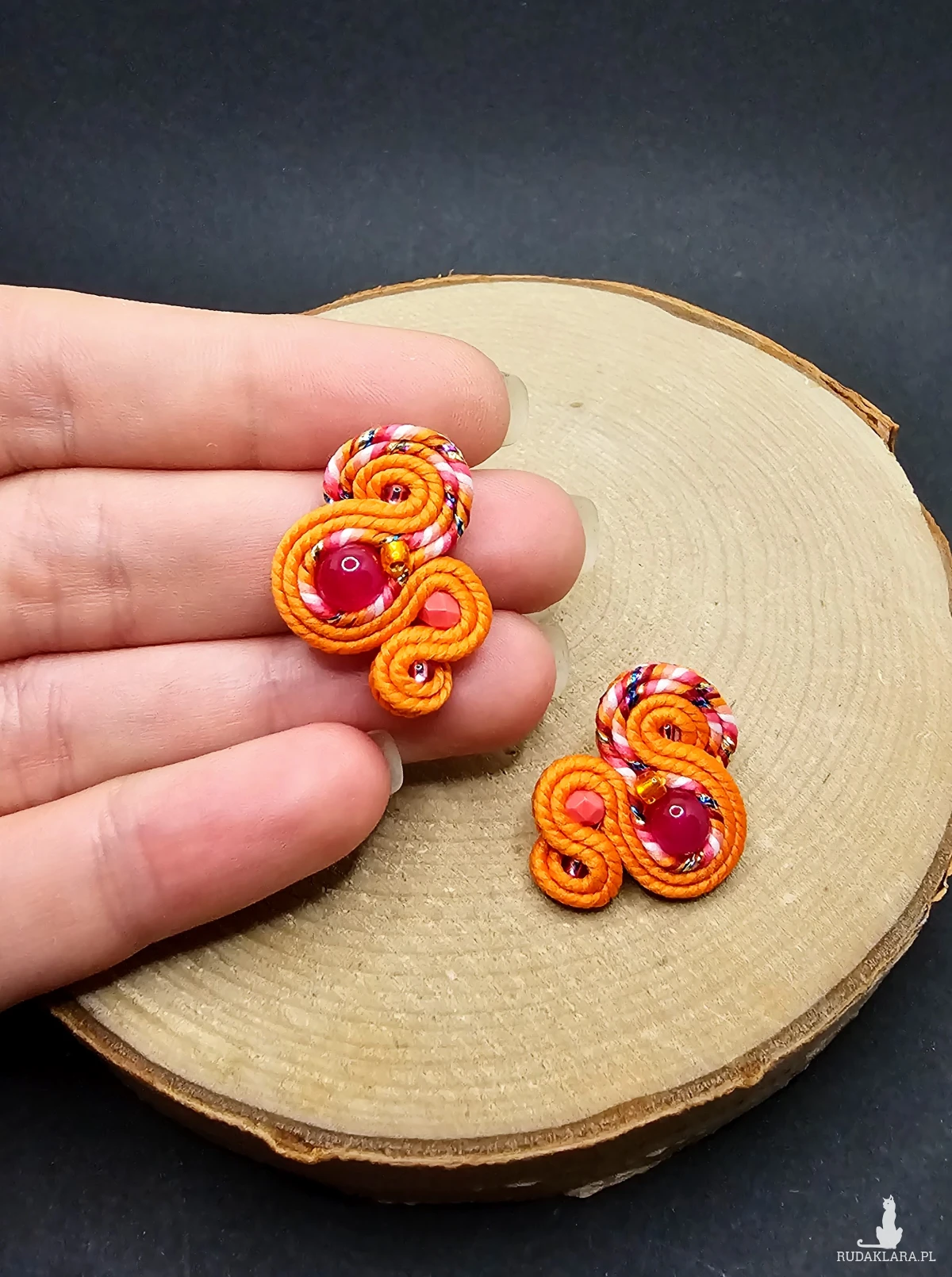 Kolczyki sutasz sztyfty 6